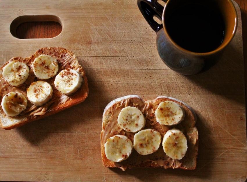 do peanut butter and banana go together?